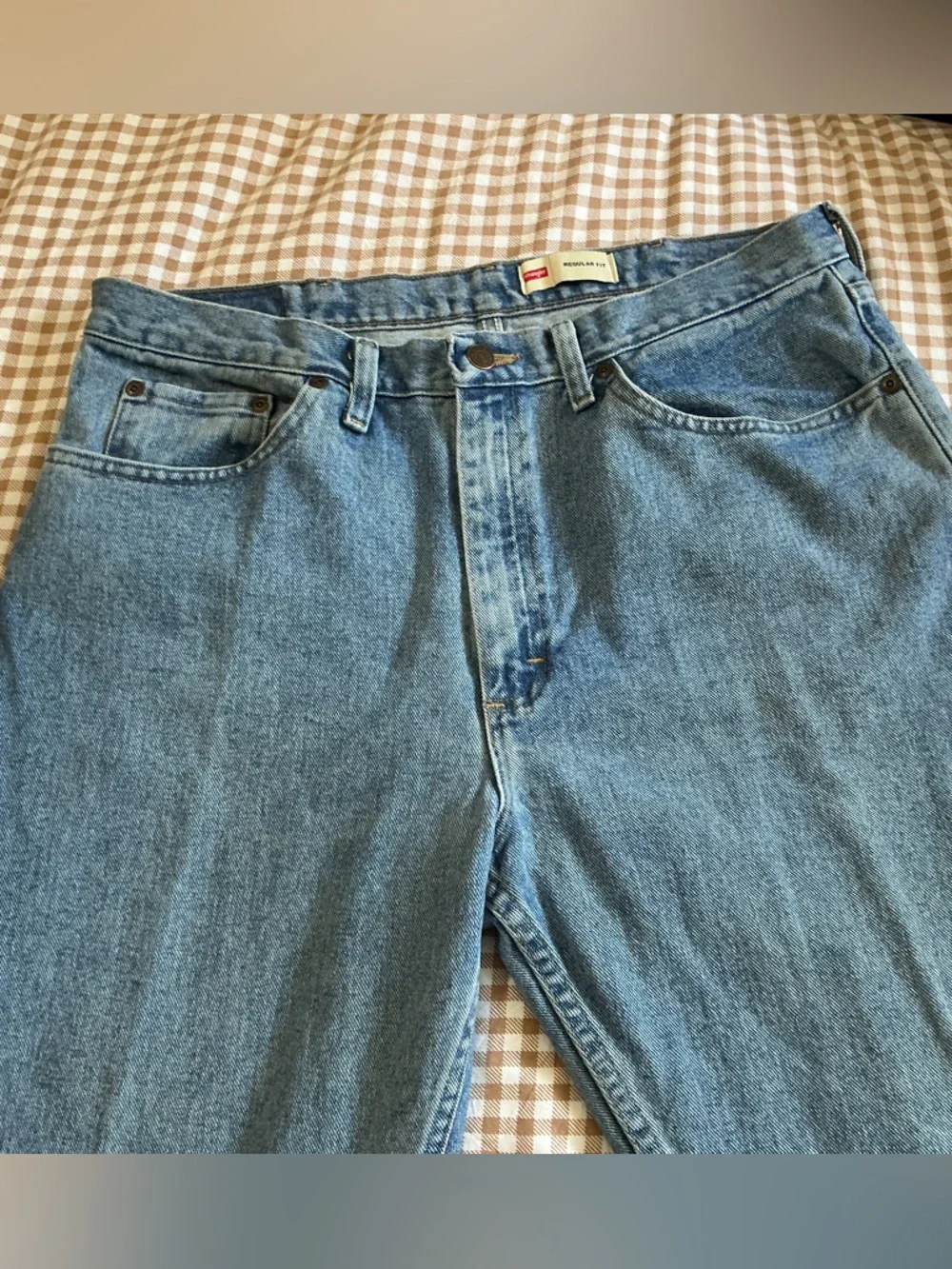 Trendy Wrangler Men's  Fit Straight Denim Blue Jeans 36x32